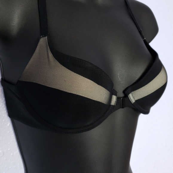 Victoria's Secret Body By Victoria Racerback Front - Picture 2 of 7